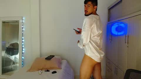 Bull online show from 11-12-25, 06:03