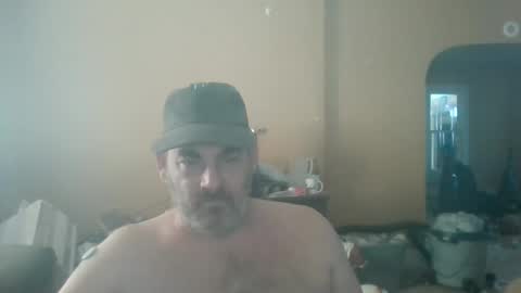 Snapshot of cre9876 chatting on 02-19-25, 03:27 alway horny online show from 02-19-25, 03:27