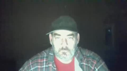 Snapshot of cre9876 chatting on 10-15-25, 12:27 alway horny online show from 10-15-25, 12:27