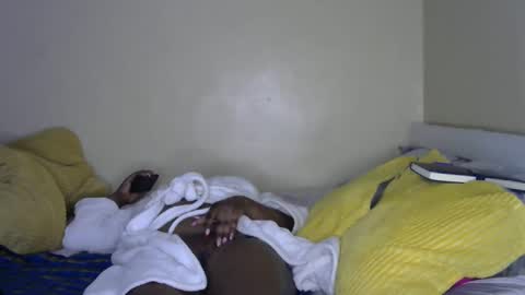 Snapshot of cream_squirts10 chatting on 04-18-26, 08:40 squirts10 online show from 04-18-26, 08:40