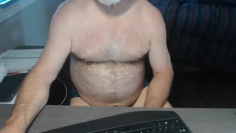 Creamormilk online show from 09-21-25, 03:57