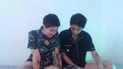  CAMILA Y SEBASTIAN online show from 09-17-25, 05:14