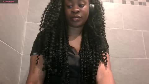 Snapshot of creamycherrypop chatting on 03-07-25, 08:33 FREE  online show from 03-07-25, 08:33