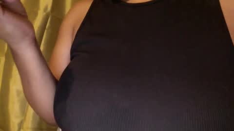 Snapshot of creamycocobabe chatting on 02-11-25, 08:58 CreamyCocoBabe online show from 02-11-25, 08:58