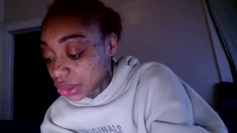 Snapshot of creamyexotica chatting on 02-21-25, 10:50 CreamyExotica online show from 02-21-25, 10:50