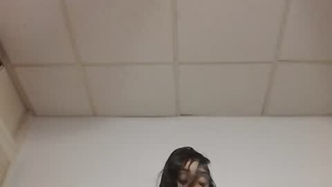 Snapshot of creamyexotica chatting on 09-22-25, 12:40 CreamyExotica online show from 09-22-25, 12:40