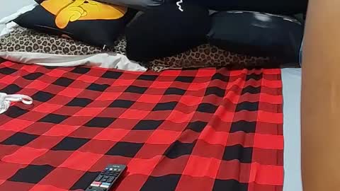 creamyhub online show from 12-02-25, 05:57