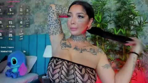 Sophie online show from 06-05-26, 06:52