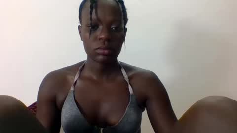 Snapshot of creamypussy15 chatting on 02-16-25, 04:42 MARY online show from 02-16-25, 04:42