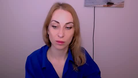 Snapshot of create_your_own_sun chatting on 11-12-25, 12:38 Lera online show from 11-12-25, 12:38