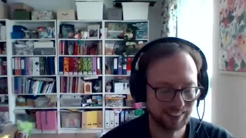 Snapshot of creloxp chatting on 09-17-25, 08:49 creloxp online show from 09-17-25, 08:49