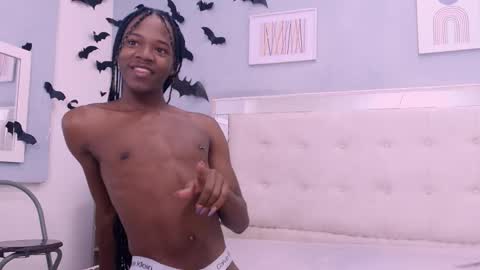 Snapshot of criisbrown_ chatting on 11-03-25, 12:06 CriisBrown  online show from 11-03-25, 12:06