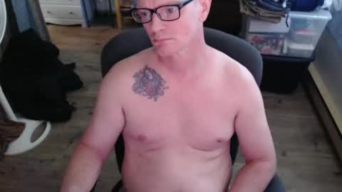 Snapshot of criosthehorny chatting on 05-14-26, 06:37 criosthehorny online show from 05-14-26, 06:37