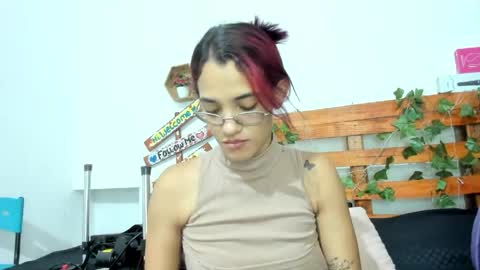 cris_dulce online show from 05-20-26, 07:53
