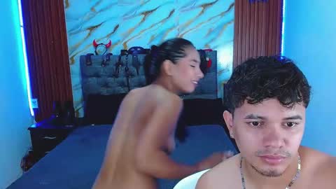 Snapshot of crisandmery chatting on 02-13-26, 06:42 CRISANDMERY online show from 02-13-26, 06:42