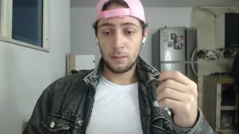 Snapshot of criscamiloo chatting on 07-01-26, 10:39 criscamiloo online show from 07-01-26, 10:39