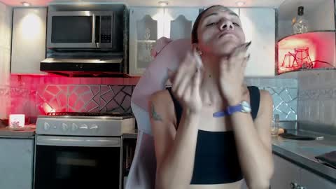 Cristina Onazis online show from 03-24-26, 06:02