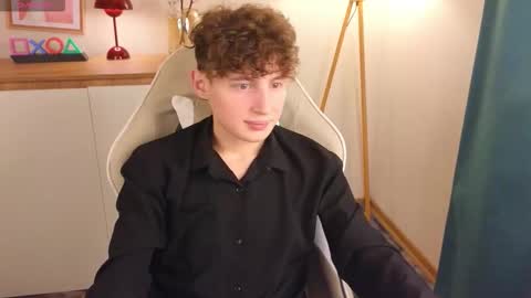 Chris online show from 11-14-25, 07:01