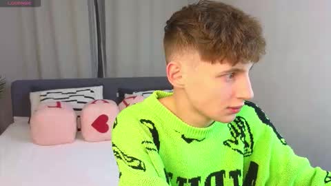 Chris online show from 11-26-25, 04:52