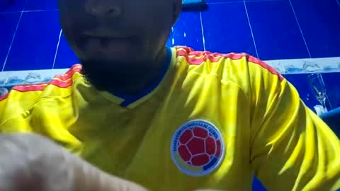 yereimis y jaider  online show from 06-18-26, 06:35