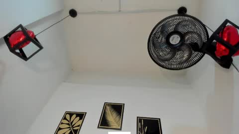 criss_zuri online show from 04-02-26, 12:58