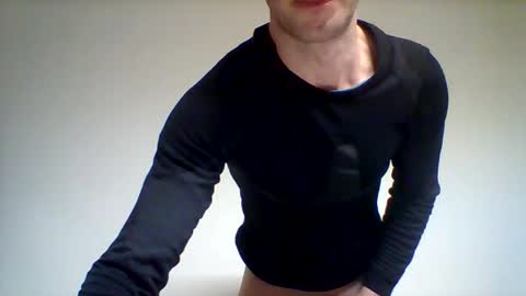 Criss online show from 03-08-26, 08:51