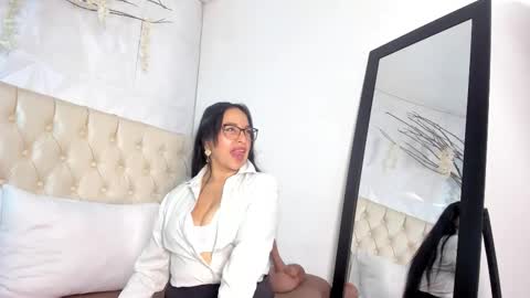 Cristal yours Milf online show from 01-07-26, 03:03