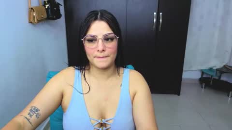 Snapshot of cristal_hot07 chatting on 01-16-26, 11:53 Cristal online show from 01-16-26, 11:53