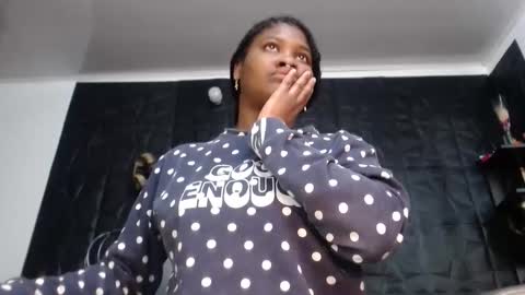 Hanna  online show from 04-25-26, 10:51