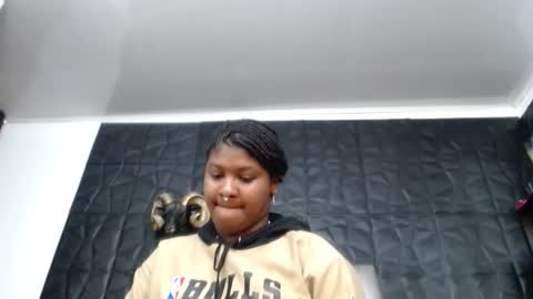 Hanna  online show from 04-29-26, 10:52