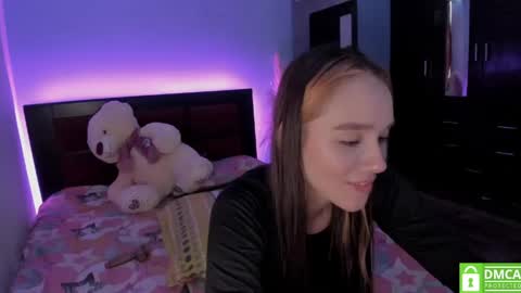 cristal_t2 online show from 04-18-26, 03:38