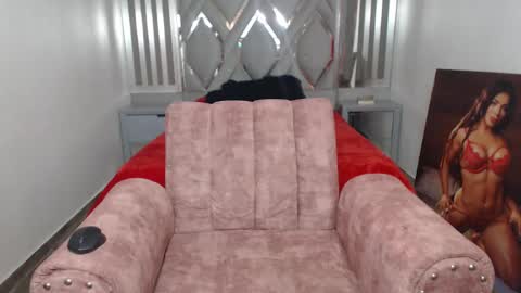 Natalie                      online show from 12-14-24, 10:07