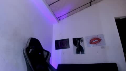 cristal miller online show from 03-20-26, 03:06