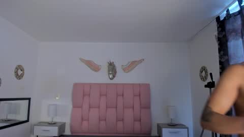 cristal online show from 12-26-24, 06:43