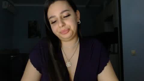 Snapshot of cristalnight chatting on 12-05-24, 08:11 cristalnight online show from 12-05-24, 08:11