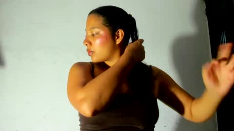 Snapshot of cristalsmith_tease14 chatting on 06-03-26, 02:58 cristal online show from 06-03-26, 02:58