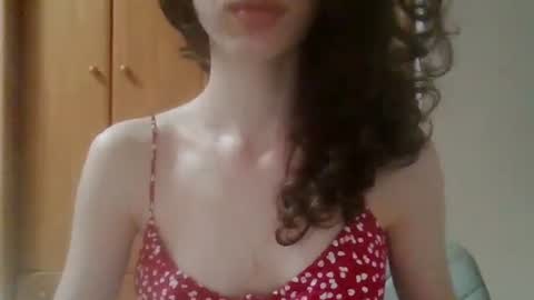 Snapshot of cristalylady chatting on 08-02-26, 12:42 CristalyLady online show from 08-02-26, 12:42