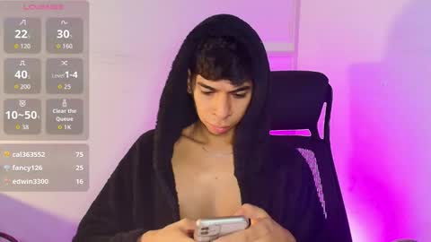 cristhian online show from 12-16-25, 04:28