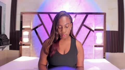 cristin  online show from 03-30-26, 07:04