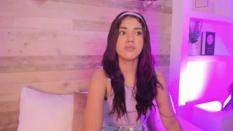 C R I S T I N online show from 07-02-26, 02:22