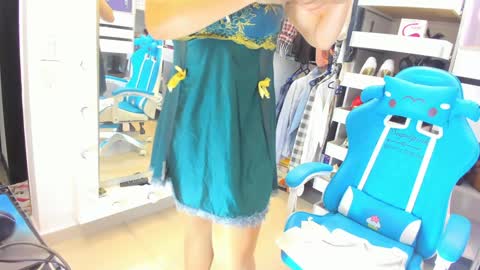 Snapshot of cristinavanegas chatting on 01-16-25, 08:57 Julieta online show from 01-16-25, 08:57