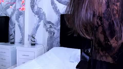 Cristine online show from 04-16-26, 01:01