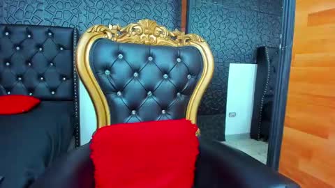 Snapshot of cristingarcia chatting on 12-03-24, 02:05 cristingarcia online show from 12-03-24, 02:05