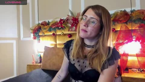 Snapshot of cristingarcia chatting on 12-10-24, 01:55 cristingarcia online show from 12-10-24, 01:55