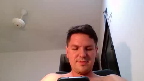 Snapshot of cristopher3042 chatting on 05-07-26, 01:22 cristopher3042 online show from 05-07-26, 01:22