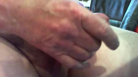 Snapshot of crjohnson chatting on 02-10-25, 08:42 crjohnson online show from 02-10-25, 08:42