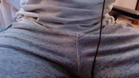 Snapshot of crocken_bisc chatting on 10-04-25, 04:38 crocken_bisc online show from 10-04-25, 04:38