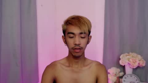 crocodale online show from 11-24-25, 11:10