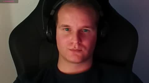 Snapshot of croissant911 chatting on 10-14-25, 03:02 Anderson online show from 10-14-25, 03:02