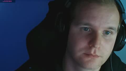 Snapshot of croissant911 chatting on 04-13-26, 05:07 Anderson online show from 04-13-26, 05:07